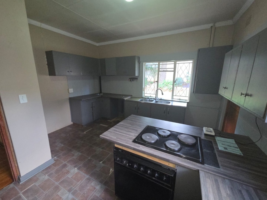 5 Bedroom Property for Sale in Westdene Free State